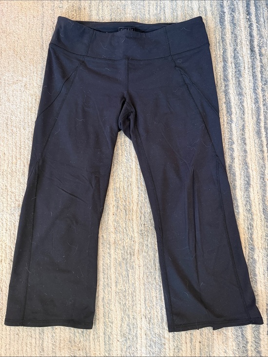 Athleta Pants - Athleta Black Cropped Yoga Flare Leggings
